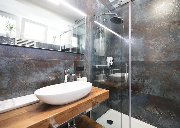 Larga - Luksuzni U Srcu Zadra Daire *