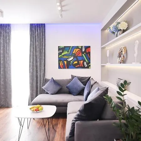 Apartment Larga - Stylish In Historic Old Town With Prime Location Zadar