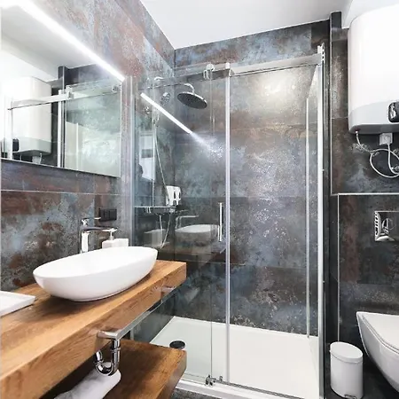 Larga - Stylish In Historic Old Town With Prime Location Zadar