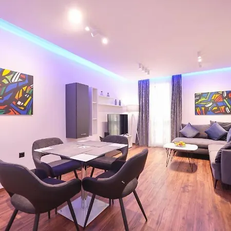 Apartment Larga - Stylish In Historic Old Town With Prime Location Zadar
