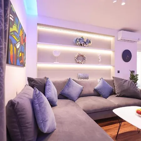 Apartment Larga - Stylish In Historic Old Town With Prime Location Zadar