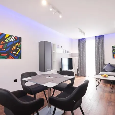 Larga - Stylish In Historic Old Town With Prime Location * Zadar