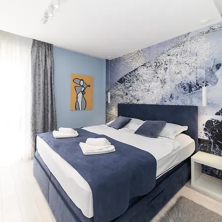 Apartment Larga - Stylish In Historic Old Town With Prime Location Zadar