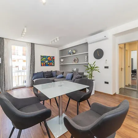 Larga - Stylish In Historic Old Town With Prime Location Apartment Zadar