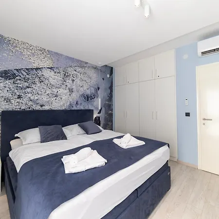 Larga - Stylish In Historic Old Town With Prime Location Apartment Zadar