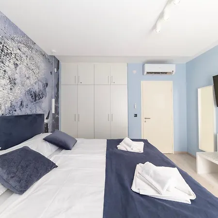 Larga - Stylish In Historic Old Town With Prime Location Zadar
