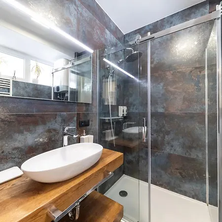 Larga - Stylish In Historic Old Town With Prime Location * Zadar